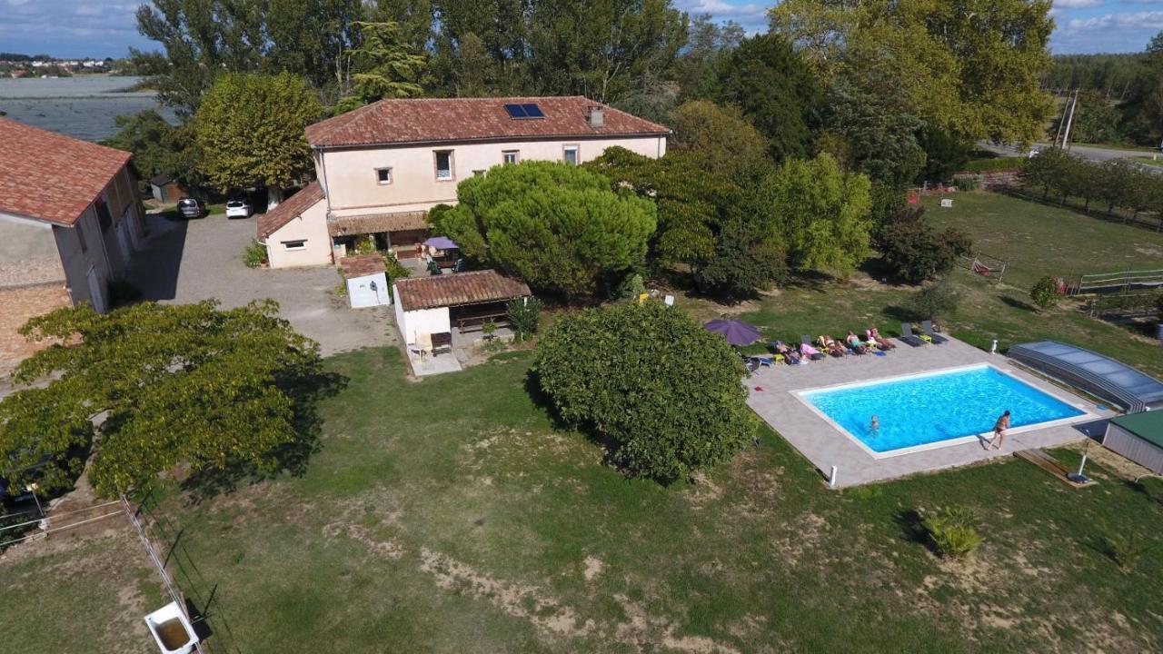 Domaine De L'Ile - Gites Et Chambres D'Hotes Castelsarrasin Dış mekan fotoğraf