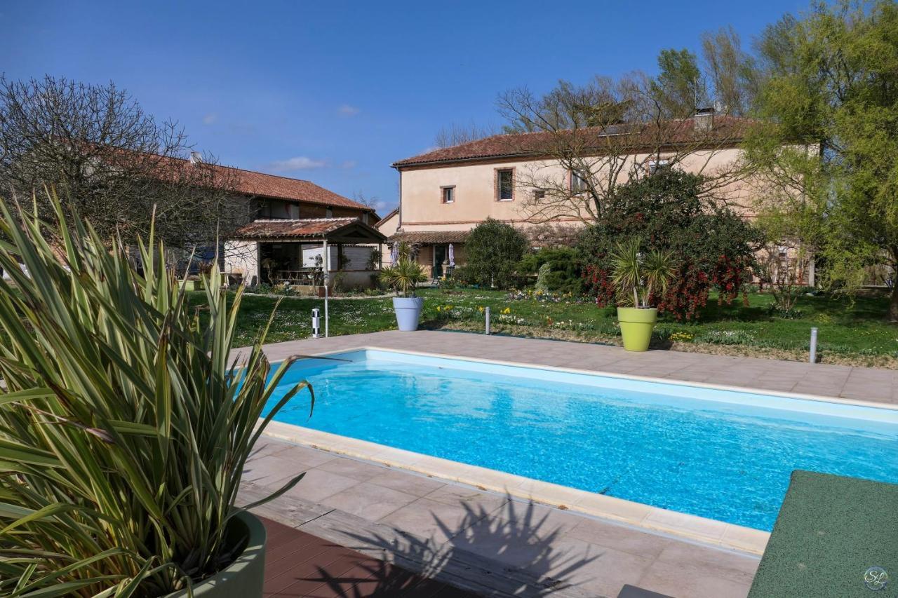 Domaine De L'Ile - Gites Et Chambres D'Hotes Castelsarrasin Dış mekan fotoğraf